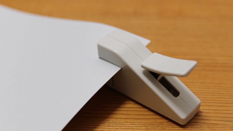 dụng cụ bấm giấy